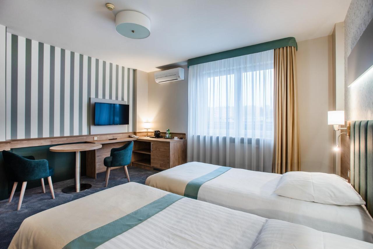 Hotel La Mar Kielce Exterior foto